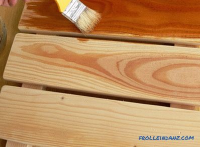 Impregnazione del legno con olio di lino a casa