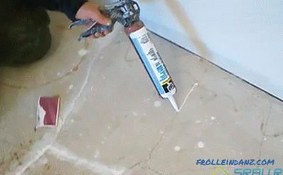 Livellamento del pavimento sotto il laminato - legno o cemento + video