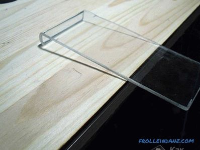 Come piegare il plexiglass - piegando il vetro organico