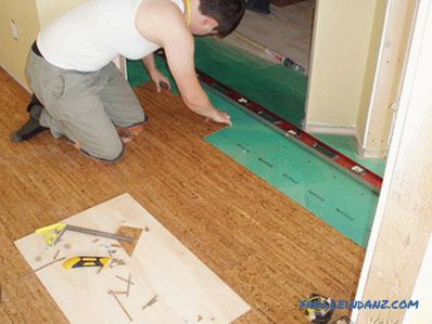 Come posare il pavimento in sughero - disposizione del pavimento in sughero