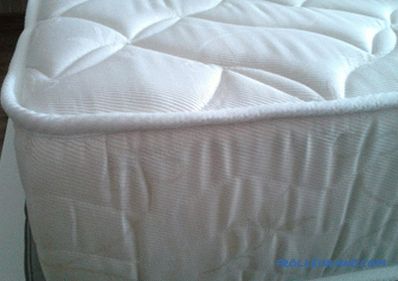 Dimensioni del materasso del letto e regole di selezione