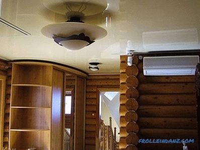 Come aumentare visivamente l'altezza del soffitto nell'appartamento, nella casa (+ foto)