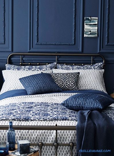 Colore blu all'interno della camera da letto - 50 esempi e regole di progettazione