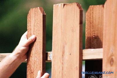 Come fare una staccionata di legno - una staccionata di legno