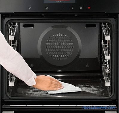Quale pulizia del forno è meglio: confronto, pro e contro di diversi sistemi