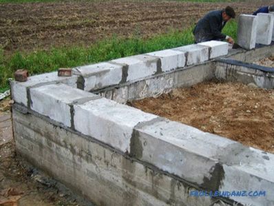 Come costruire una casa di cemento espanso