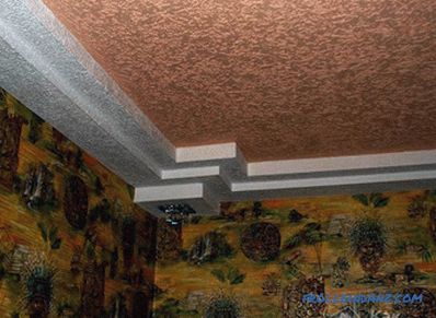 Decorazione del soffitto con intonaco decorativo - come applicare l'intonaco decorativo